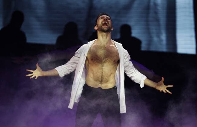 Let s Dance Live Tour 2025 in Erfurt EDITORIAL USE ONLY FOR EDITORIAL USE 28 11 2025, Erfurt, Messehalle, Let™s Dance Das Original Live Tour 2025 im Bild Dance performance by the professional dancers