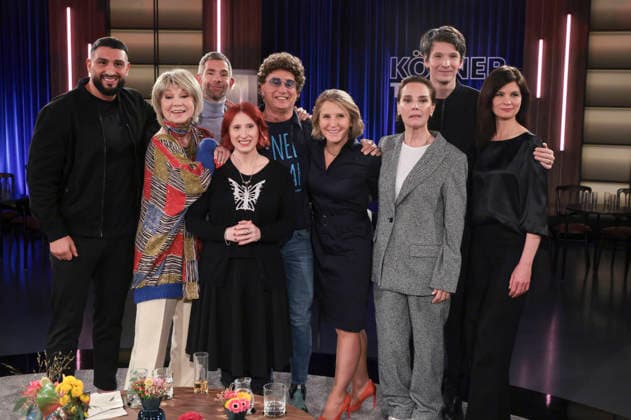 Agit Kabayel, Judy Winter, Micky Beisenherz, Lydia Benecke, Atze Schröder, Susan Link, Desiree Nosbusch, Sabin Tambrea and Alina Armonas Tambrea at the recording of the WDR talk show Kölner Treff at WDR Studio BS 3 Cologne, 28 11 2025 Foto:xR.xSchmiegeltx xFuturexImagex koelner_treff2811_5102