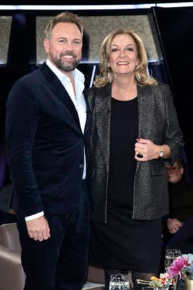 Steven Gätjen and Bettina Tietjen at the recording of the NDR Talk Show in the NDR television studio Lokstedt Hamburg, 28 11 2025 Foto:xgbrcix xFuturexImagex ndr_talk2811_5101