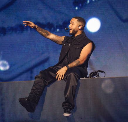 JLS bring their The Club Is Alive: 2025 Hits Tour to the O2 arena London United Kingdom Friday 28 November 2025. Aston Merrygold of JLS performing on their The Club Is Alive: 2025 Hits Tour at the O2 arena London, United Kingdon on Friday 28 November 2025., Credit:Ray Hill Avalon  Copyright: xRayxHillx xAvalonx 1055274395