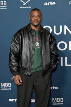 Melo at the festival opening and the premiere of the feature film Sentimental Value at the 20 World Cinema Festival Around the World in 14 Films at the cinema in theKulturBrauerei Berlin, 28 11 2025 Foto:xM.xBehrensx xFuturexImagex world_5147