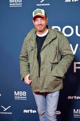 Johann von Bülow at the festival opening and the premiere of the feature film Sentimental Value at the 20 World Cinema Festival Around the World in 14 Films at the cinema in theKulturBrauerei Berlin, 28 11 2025 Foto:xM.xBehrensx xFuturexImagex world_5176