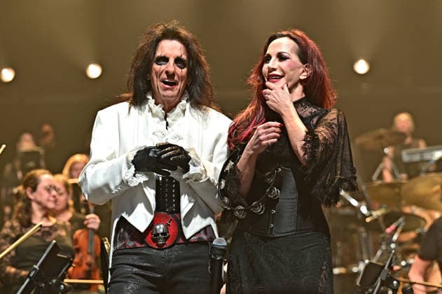 Night of the Proms 2025 Singer Alice Cooper and his wife Sheryl during a performance at the Night of the Proms 2025 on 28 11 2025 at the SAP Arena Mannheim 20251128MWI100618