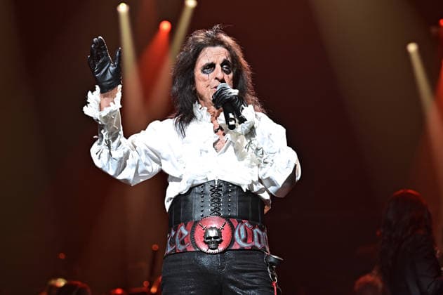 Night of the Proms 2025 Singer Alice Cooper during a performance at the Night of the Proms 2025 on 28 11 2025 at SAP Arena Mannheim 20251128MWI100237