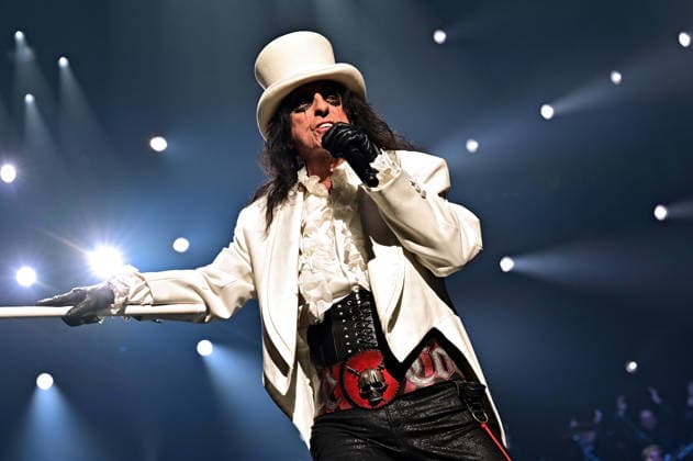 Night of the Proms 2025 Singer Alice Cooper during a performance at the Night of the Proms 2025 on 28 11 2025 at SAP Arena Mannheim 20251128MWI100424
