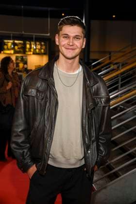 ABBberlin Julius Faehndrich on the red carpet at the festival opening AROUND THE WORLD IN 14 FILMS at Cinestar Kino in der Kulturbrauerei Berlin on 28 11 2025 Berlin Germany