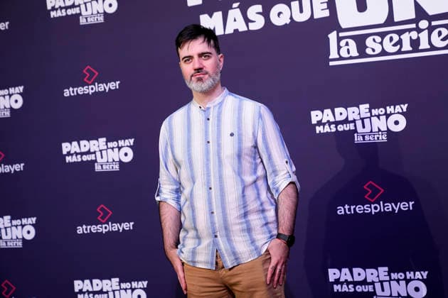 Padre No Hay Mas Que Uno Photocall in Las Palmas Juan Manuel de Vega attends the Padre No Hay Mas Que Uno photocall during Atresplayer Day . November 29, 2025. (20251129116)