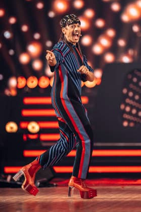 Jorge Gonzalez at Let s Dance Die Live Tour 2025 in the Messehalle Erfurt, 28 11 2025 Foto:xM.xKremerx xFuturexImagex dance_5315