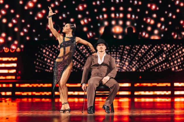 Fabian Hambüchen and Anastasia Maruster at Let s Dance Die Live Tour 2025 in the Messehalle Erfurt, 28 11 2025 Foto:xM.xKremerx xFuturexImagex dance_5329