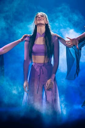 Ann Kathrin Bendixen at Let s Dance Die Live Tour 2025 in the Messehalle Erfurt, 28 11 2025 Foto:xM.xKremerx xFuturexImagex dance_5339