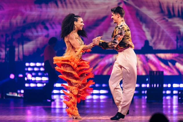 Marie Mouroum and Alexandru Ionel at Let s Dance Die Live Tour 2025 in the Messehalle Erfurt, 28 11 2025 Foto:xM.xKremerx xFuturexImagex dance_5354