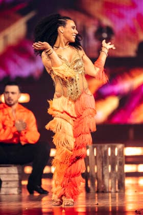 Marie Mouroum at Let s Dance Die Live Tour 2025 in the Messehalle Erfurt, 28 11 2025 Foto:xM.xKremerx xFuturexImagex dance_5356