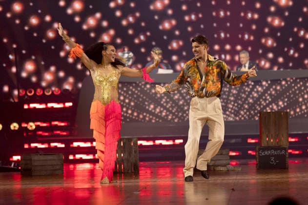 Marie Mouroum and Alexandru Ionel at Let s Dance Die Live Tour 2025 in the Messehalle Erfurt, 28 11 2025 Foto:xM.xKremerx xFuturexImagex dance_5357