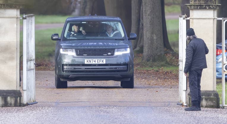 Andrew Mountbatten Windsor 28 11 2025 Andrew Mountbatten Windsor leave Royal Lodge to go riding in the grounds of Windsor Castle  Copyright: xDougxSeeburgx NINTCHDBPICT001041670164