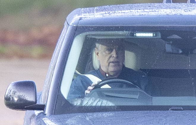 Andrew Mountbatten Windsor 28 11 2025 Andrew Mountbatten Windsor leave Royal Lodge to go riding in the grounds of Windsor Castle  Copyright: xDougxSeeburgx NINTCHDBPICT001041674322