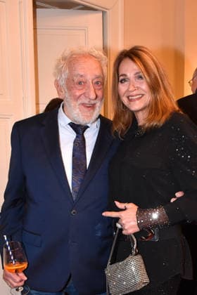 Dieter Hallervorden and his wife Christiane Zander at the Der Neurosen Kavalier Theater Premiere at the Schlossparktheater on 29 11 2025 in Berlin Der Neurosen Kavalier Theater Premiere in Berlin
