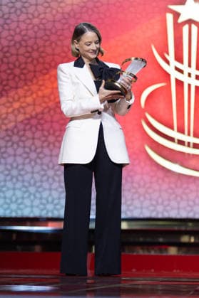 22nd Marrakech International Film Festival Day 2 Jodie Foster receives the Tribute Award attends the 22nd Marrakech International Film Festival Day 2 on November 29, 2025 in Paris, France. Photo by Nasser Berzane ABACAPRESS.COM Paris France  Copyright: xBerzanexNasser ABACAx