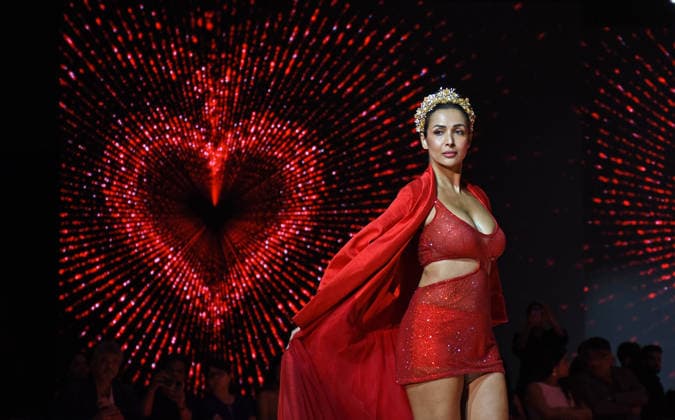 Mankind World AIDS day observance day red carpet and fashion show in Mumbai, India - 29 Nov 2025 Indian film actress Malaika Arora poses for a photo on the ramp as a show stopper during the Mankind World AIDS day observance fashion show by fashion designer Ashley Rebello titled Love in Mumbai. As a part of World AIDS day observance, the fashion show celebrated intimacy, expression and awareness on body positivity, safe choices and broke stigma around HIV and sexual wellness. Mumbai India Copyright: xAshishxVaishnavx xSOPAxImagesx AVaishnav_Mankind World AIDS day observance day red carpet and fashion show in Mumbai (23)