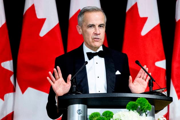 November 29, 2025, Ottawa, On, Canada: Prime Minister Mark Carney speaks during the Parliamentary Press Gallery Dinner in Ottawa, on Saturday, Nov. 29, 2025. Ottawa Canada  - ZUMAc35_ 20251129_zaf_c35_093 Copyright: xSpencerxColbyx