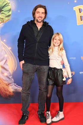 Max Wiedemann with daughter Liv at the premiere of the movie Bibi Blocksberg Das große Hexentreffen at Mathäser Filmpalast Munich, 29 11 2025 Foto:xR.xHeinex xFuturexImagex bibi_5140
