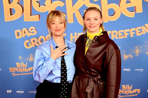 Heike Makatsch and Rosalie Thomass at the premiere of the movie Bibi Blocksberg Das große Hexentreffen at Mathäser Filmpalast Munich, 29 11 2025 Foto:xR.xHeinex xFuturexImagex bibi_5180