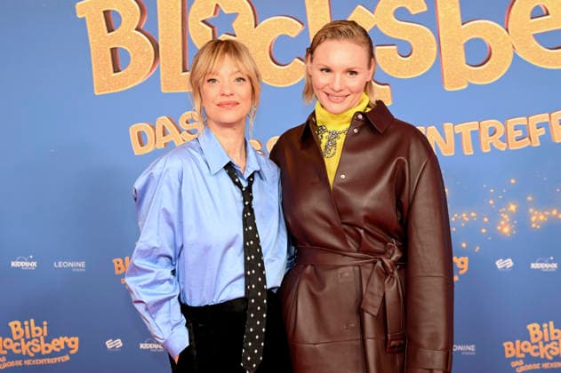 Heike Makatsch and Rosalie Thomass at the premiere of the movie Bibi Blocksberg Das große Hexentreffen at Mathäser Filmpalast Munich, 29 11 2025 Foto:xR.xHeinex xFuturexImagex bibi_5181