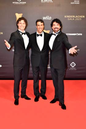 ABBdortmund German Gholami, Val Mihelcic, Laszlo Maleczky, Impulso Tenors as guests on the red carpet at the Kinderlachen Gala 2025 in the Westfalenhalleon 29 11 2025 in Dortmund NRW Germany