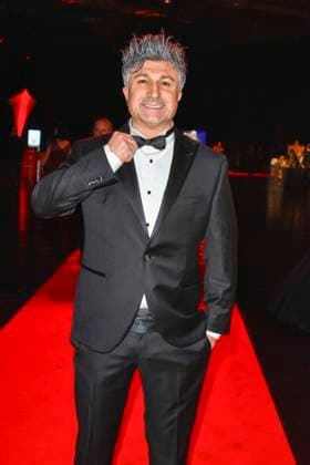 ABBdortmund Kürsat Kuersat Yildirim Lotto Chico as a guest on the red carpet at the Kinderlachen Gala 2025 in the Westfalenhalleon 29 11 2025 in Dortmund NRW Germany
