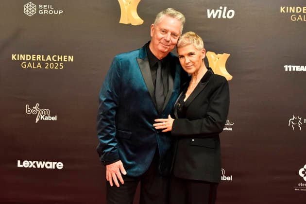 ABBdortmund Heiko Wasser, Susanne Wasser sports presenter couple as guests on the red carpet at the Kinderlachen Gala 2025 in the Westfalenhalleon 29 11 2025 in Dortmund NRW Germany