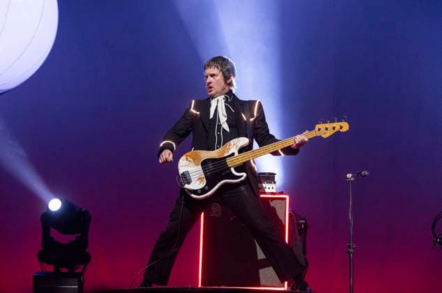 The Hives performing live at Alexandra Palace, London, 29 November 2025 The Hives performing live at Alexandra Palace, London, 29 November 2025 The Johan and Only (Johan Gustafsson) ,bass guitarist The Hives are a Swedish rock band that rose to prominence in the early 2000s during the garage rock revival. Their mainstream success came with the release of the album Veni Vidi Vicious, containing the anthem Hate to Say I Told You So . The band have been acclaimed by music critics as one of the best live rock bands in current music. This is their The Hives Forever Forever The Hives - World Tour 2025, Credit:Dafydd Owen Avalon Alexandra Palace, London  Copyright: xDafyddxOwenx xAvalonx 1055520150