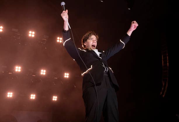 The Hives performing live at Alexandra Palace, London, 29 November 2025 The Hives performing live at Alexandra Palace, London, 29 November 2025 Howlin Pelle Almqvist (Per Almqvist) ,lead singer The Hives are a Swedish rock band that rose to prominence in the early 2000s during the garage rock revival. Their mainstream success came with the release of the album Veni Vidi Vicious, containing the anthem Hate to Say I Told You So . The band have been acclaimed by music critics as one of the best live rock bands in current music. This is their The Hives Forever Forever The Hives - World Tour 2025, Credit:Dafydd Owen Avalon Alexandra Palace, London  Copyright: xDafyddxOwenx xAvalonx 1055520226