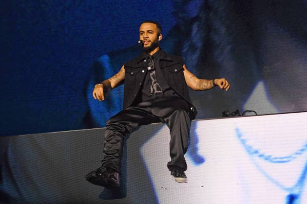 JLS performing at O2 Arena in London LONDON, ENGLAND - NOVEMBER 29: Aston Merrygold of ˜JLS™ performing at O2 Arena, Greenwich on November 29, 2025 in London, England. CAP MAR MAR Great Britain Copyright: xMartinxHarris CapitalxPicturesx