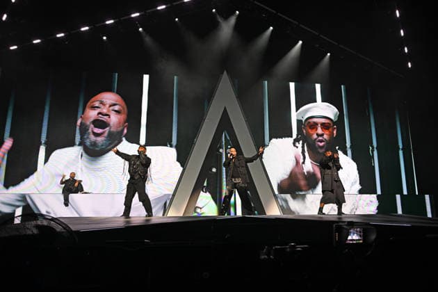 JLS performing at O2 Arena in London LONDON, ENGLAND - NOVEMBER 29: Aston Merrygold, JB Gill, Marvin Humes and OritsÃ Williams of ˜JLS™ performing at O2 Arena, Greenwich on November 29, 2025 in London, England. CAP MAR MAR Great Britain Copyright: xMartinxHarris CapitalxPicturesx
