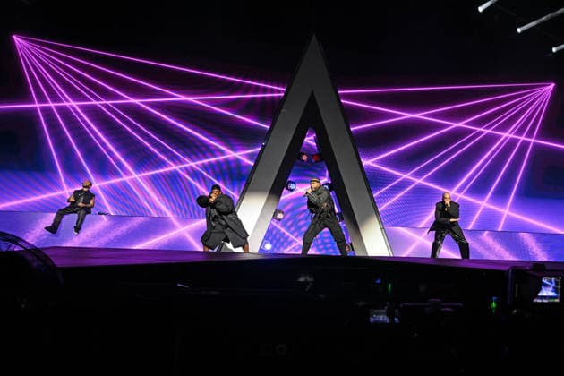 JLS performing at O2 Arena in London LONDON, ENGLAND - NOVEMBER 29: Aston Merrygold, OritsÃ Williams, JB Gill and Marvin Humes of ˜JLS™ performing at O2 Arena, Greenwich on November 29, 2025 in London, England. CAP MAR MAR Great Britain Copyright: xMartinxHarris CapitalxPicturesx