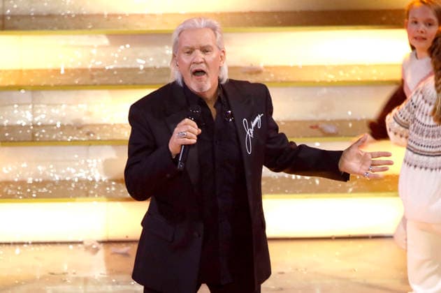 Johnny Logan in the ARD TV show Das Adventsfest der 100 000 Lichter 2025 at the Congress Center Suhl Suhl, 29 11 2025 Foto:xAgenturxWehnertx xGränzdörferx xFuturexImagex advendsfest_5183