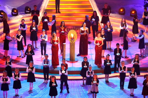 No Angels in the ARD TV show Das Adventsfest der 100 000 Lichter 2025 at the Congress Center Suhl Suhl, 29 11 2025 Foto:xAgenturxWehnertx xGränzdörferx xFuturexImagex advendsfest_5213