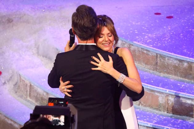 Ella Endlich and Florian Silbereisen in the ARD TV show Das Adventsfest der 100 000 Lichter 2025 at the Congress Center Suhl Suhl, 29 11 2025 Foto:xAgenturxWehnertx xGränzdörferx xFuturexImagex advendsfest_5227