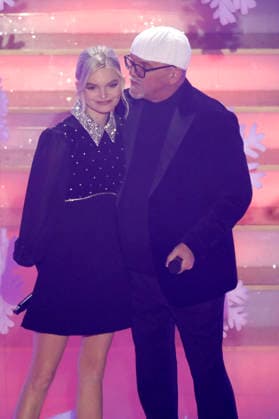 DJ Ötzi with daughter Lisa Marie Friedle in the ARD TV show Das Adventsfest der 100 000 Lichter 2025 at the Congress Center Suhl Suhl, 29 11 2025 Foto:xAgenturxWehnertx xGränzdörferx xFuturexImagex advendsfest_5255