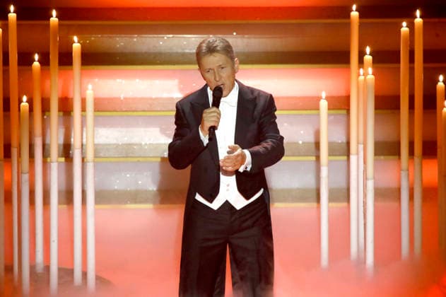 Helmut Lotti in the ARD TV show Das Adventsfest der 100 000 Lichter 2025 at the Congress Center Suhl Suhl, 29 11 2025 Foto:xAgenturxWehnertx xGränzdörferx xFuturexImagex advendsfest_5282
