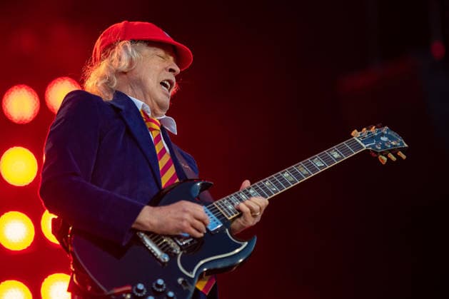 November 30, 2025, Adelaide, South Australia, Australia: AC DC Lead guitarist ANGUS YOUNG on Sunday at the BP Ultimate Adelaide Grand Final. Adelaide Australia - ZUMAf186 20251130_zsp_f186_099 Copyright: xJamesxForresterx