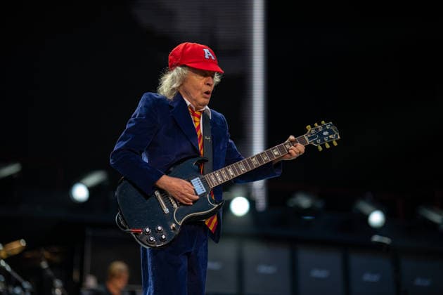 November 30, 2025, Adelaide, South Australia, Australia: AC DC Lead guitarist ANGUS YOUNG on Sunday at the BP Ultimate Adelaide Grand Final. Adelaide Australia - ZUMAf186 20251130_zsp_f186_110 Copyright: xJamesxForresterx