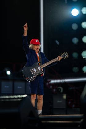 November 30, 2025, Adelaide, South Australia, Australia: AC DC Lead guitarist ANGUS YOUNG on Sunday at the BP Ultimate Adelaide Grand Final. Adelaide Australia - ZUMAf186 20251130_zsp_f186_134 Copyright: xJamesxForresterx