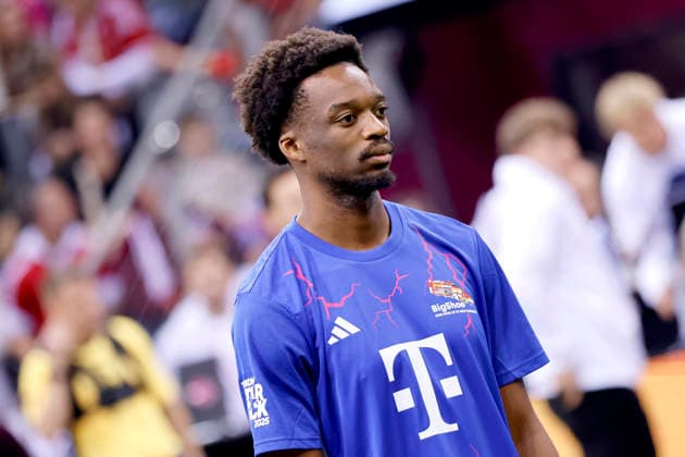 Influencer and singer Taddl WhyGuy Team BigShoe at Telekom Starkick 2025 in the Telekom Dome Numerous soccer legends, celebrities, influencers and stars kicked for a good cause on the small pitch Bonn, 30 11 2025 NRW Germany Copyright: xChristophxHardtx