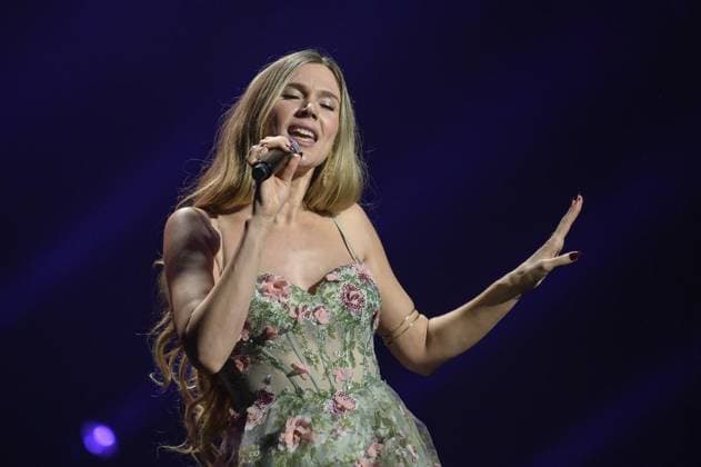 Oberhausen Night Of The Proms FOR EDITORIAL PURPOSES ONLY EDITORIAL USE ONLY p Joss Stone at Night Of The Proms on Sunday, November 30, 2025, at the Arena in Oberhausen Oberhausen Copyright UwexErnst Copyright: UwexErnst doc83hrjte82vr5btwhilw ,EDITORIAL USE ONLY Copyright: UwexErnst