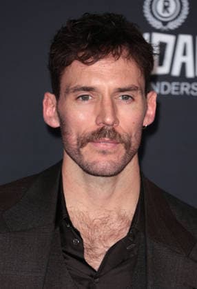 November 30, 2025, London, United Kingdom: Sam Claflin attends The 28th British Independent Film Awards at The Roundhouse. London United Kingdom - ZUMAs197 20251130_aaa_s197_334 Copyright: xFredxDuvalx