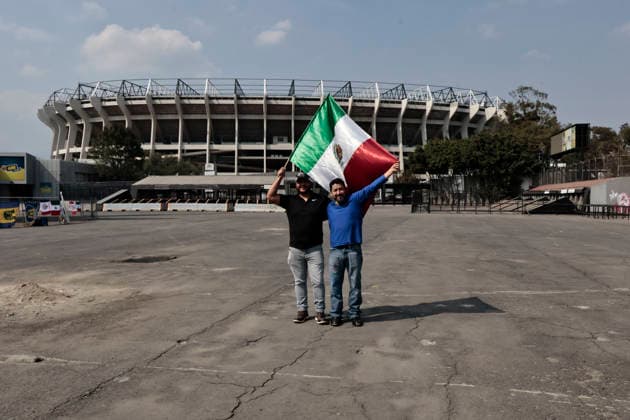 November 30, 2025, Mexico, Cdmx, Mexico: Seven months before the 2026 FIFA World Cup at Azteca Stadium (also known as Banorte Stadium) in Mexico City, residents of the Santa Ursula Coapa neighborhood remain in conflict with the government of Clara Brugada and President Claudia Sheinbaum. They allege that the renovation project has benefited the community by diverting water belonging to the town, most of which has been used for the stadium s renovation. Community groups and residents have painted a mural three times on the bridge leading to the stadium to express their opposition to the 2026 World Cup. However, the government has repeatedly covered the mural with a white tarp, heavy machinery, and police. The mural depicts discontent with Te - ZUMAp204 20251130_zip_p204_018 Copyright: xJosuexPerezx