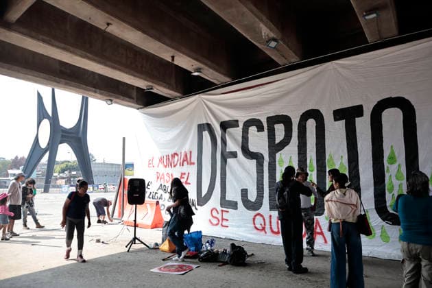 November 30, 2025, Mexico, Cdmx, Mexico: Seven months before the 2026 FIFA World Cup at Azteca Stadium (also known as Banorte Stadium) in Mexico City, residents of the Santa Ursula Coapa neighborhood remain in conflict with the government of Clara Brugada and President Claudia Sheinbaum. They allege that the renovation project has benefited the community by diverting water belonging to the town, most of which has been used for the stadium s renovation. Community groups and residents have painted a mural three times on the bridge leading to the stadium to express their opposition to the 2026 World Cup. However, the government has repeatedly covered the mural with a white tarp, heavy machinery, and police. The mural depicts discontent with Te - ZUMAp204 20251130_zip_p204_064 Copyright: xJosuexPerezx