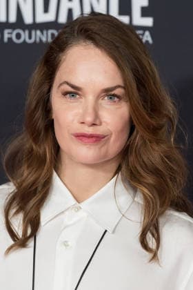 November 30, 2025, London, England, United Kingdom: RUTH WILSON attends the 28th British Independent Film Awards (BIFA) ceremony at the Roundhouse. London United Kingdom - ZUMAs371 20251130_zip_s371_043 Copyright: xWiktorxSzymanowiczx