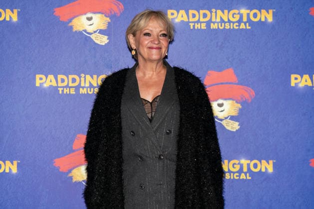 Paddington The Musical Word Premiere in London - 30 Nov 2025 Maria Friedman seen arriving on the Blue Carpet during the Paddington The Musical World Premiere opens in the West End, London. London United Kingdom Copyright: xBonniexBritainx xSOPAxImagesx BNS02132