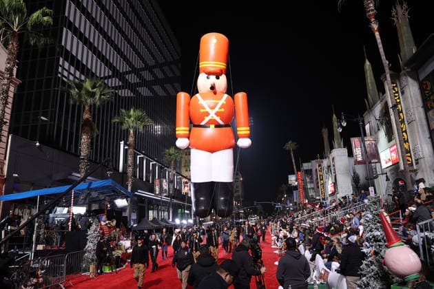 93rd Hollywood Christmas Parade in California CALIFORNIA, UNITED STATES - NOVEMBER 30: 93rd Hollywood Christmas Parade is held in Hollywood of Los Angeles, California, United States on November 30, 2025. Tayfun Coskun Anadolu California United States. Editorial use only. Please get in touch for any other usage.  Copyright: x2025xAnadoluxTayfunxCoskunx